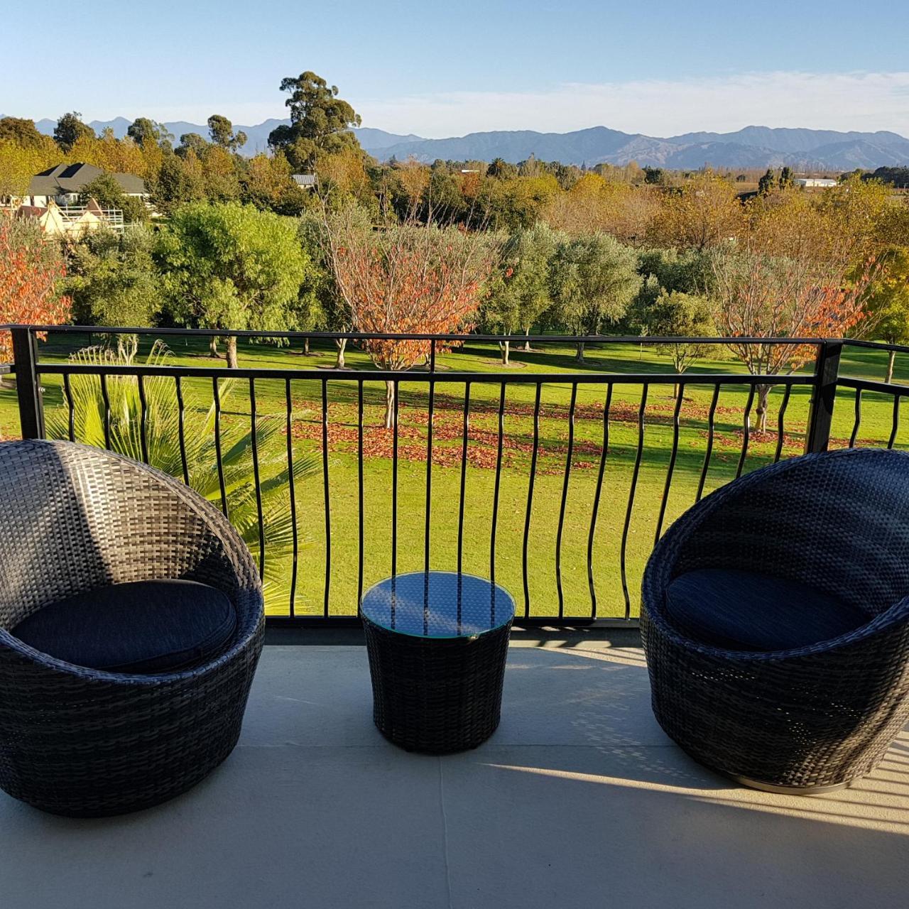 Aldaha Luxury Accommodation Blenheim Exterior foto
